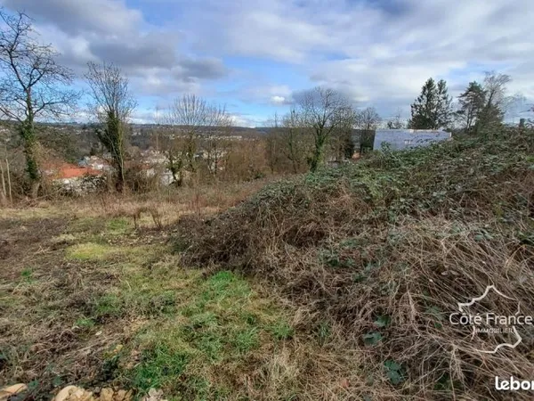 Terrain 658 m² Charleville-Mézières