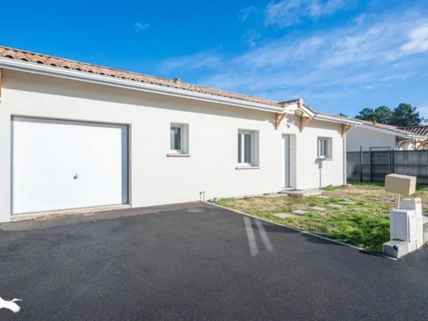 Maison Parentis en Born : 299.000 €