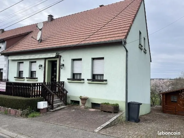 Maison 6 pièces 145 m²