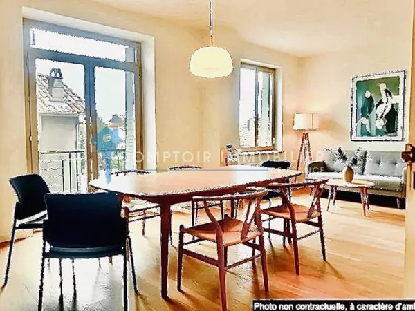 Appartement à fort potentiel idéal habitation, bureaux ou