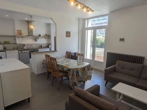 Maison 5 pièces 104 m²