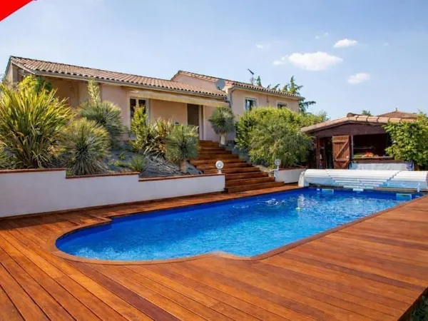 Villa 9 pièces