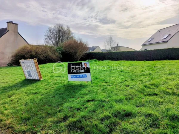 Terrain 333 m²