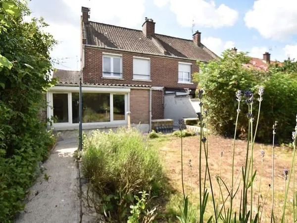 Maison 5 pièces 90 m²