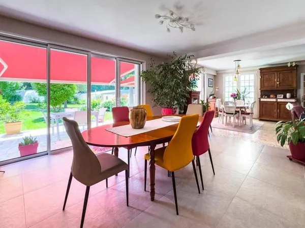 Maison 5 pièces 175 m²