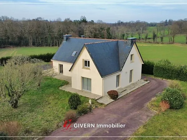 MAISON - 7 CHAMBRES - SOUS-SOL - GRAND JARDIN