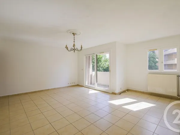Appartement 4 pièces 86 m²