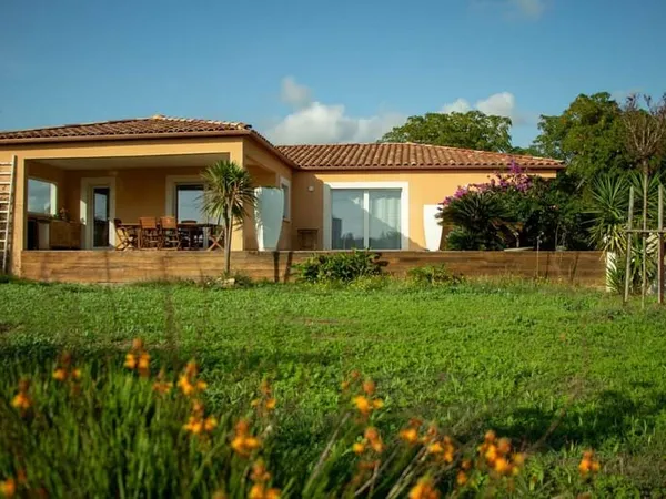 Maison 5 pièces 151 m²