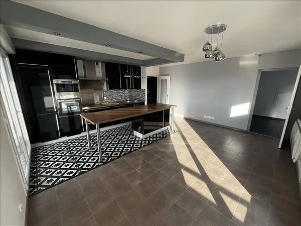 Appartement 4 pièces 76 m²