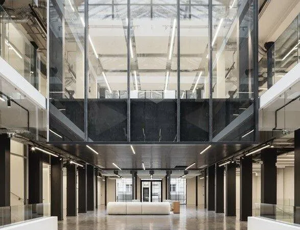 Bureaux 2137 m²