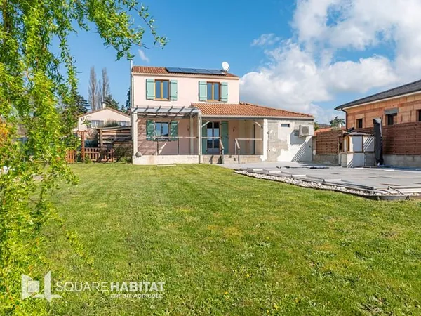 Maison type 5 de 115m² avec garage, piscine et terrain de 740m²