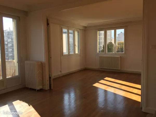 Appartement T3 73 m² avec balcon et cave - Grenoble centre
