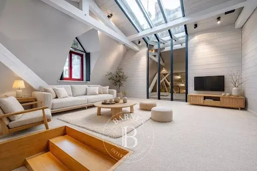 Loft 3 pièces 90 m²