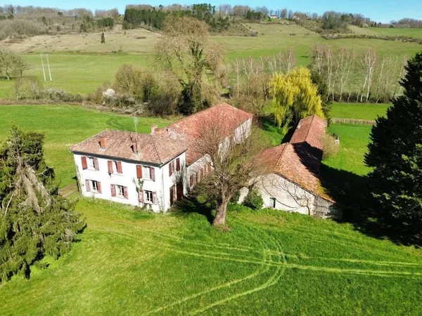 Maison à rénover proche vergt