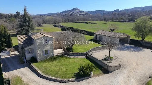 Mas provençal 220 m²
