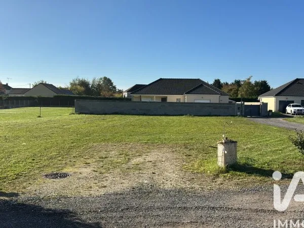 Terrain en individuel 699 m²