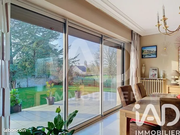 Maison 5 pièces 135 m²