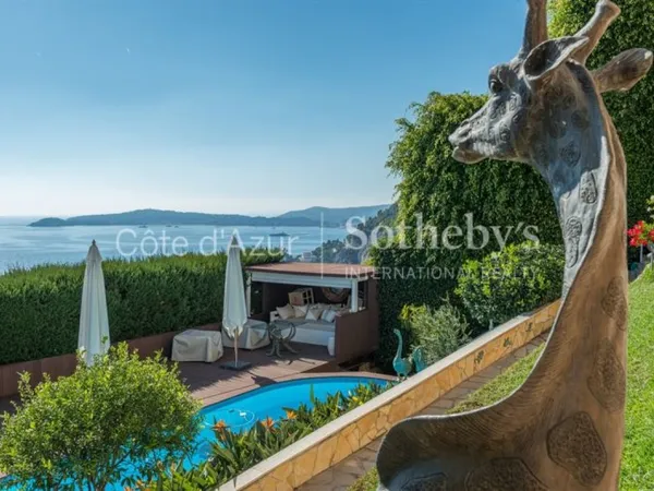 Cap d'Ail Roccamare villa avec vue mer panoramique piscine proche Monaco