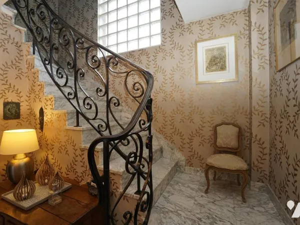 Maison 7 pièces 229 m²