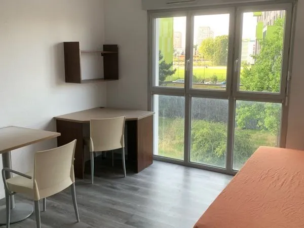 Studio meublé villejean