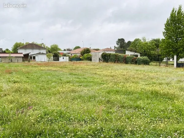 Terrain 2 942 m² Hinx