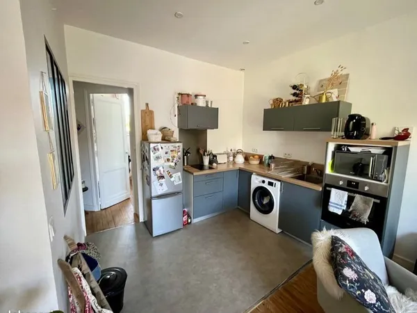 Bordeaux bastide maison / appartement T2 de 39m2