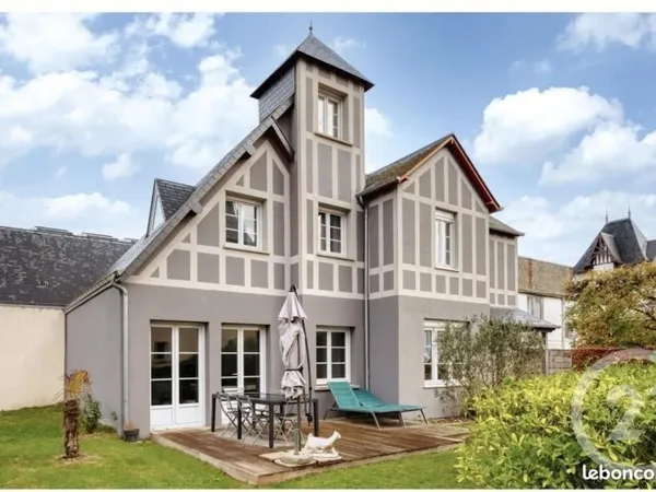 Villa 5 pièces 133 m²