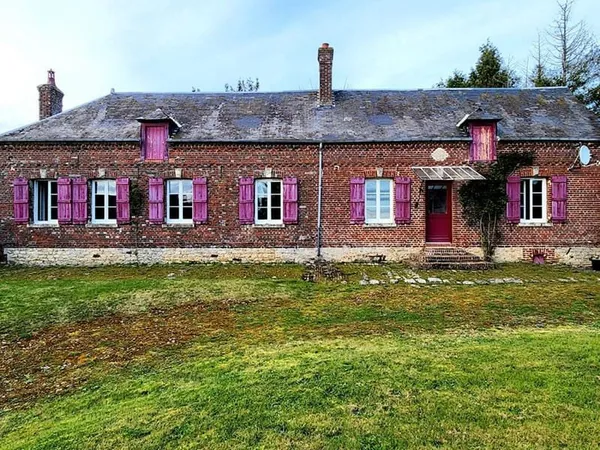 Villers Sur Auchy - Longère de 93.50 m2 - 3 chambres + batiment de 80 m2 à restaurer - Prix : 185.30