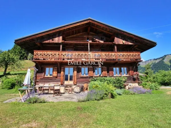 Chalet face au Mont-Blanc St-Nicolas-la-Chapelle à vendre
