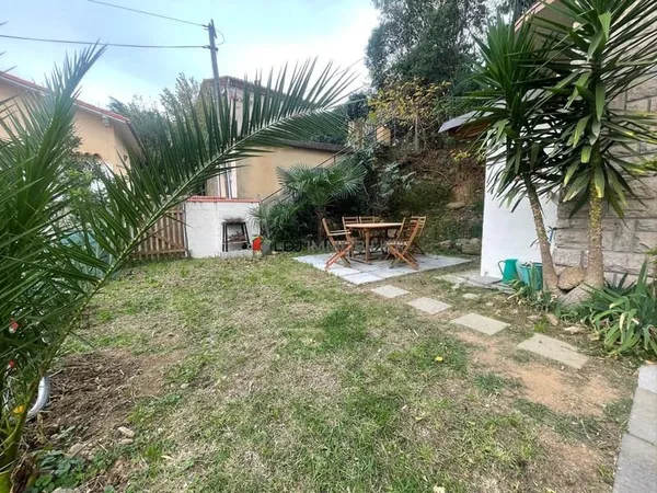 Studio mezzanine 39,9 m² avec jardin - 2 stationnements