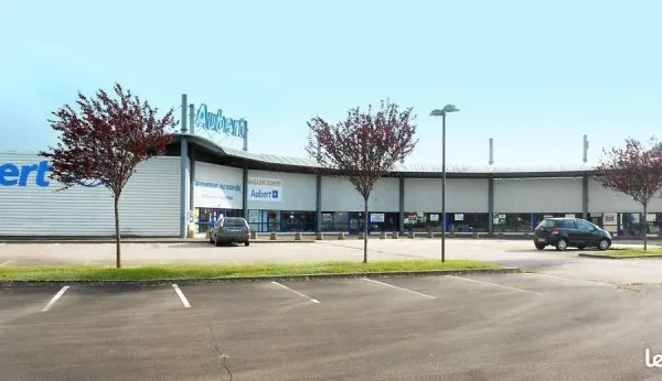 Local commercial 635 m² Sainte-Marguerite