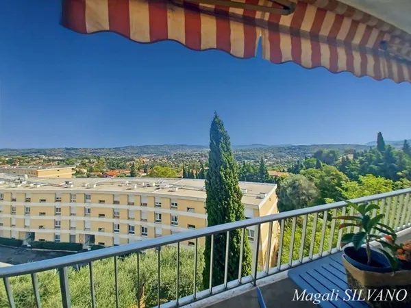 Grand T3/4 VUE MER 75m² der étage GRASSE SUD