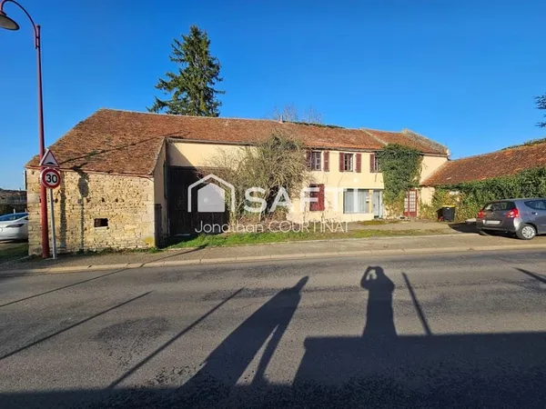 Maison à rénover - 140m² - dépendances