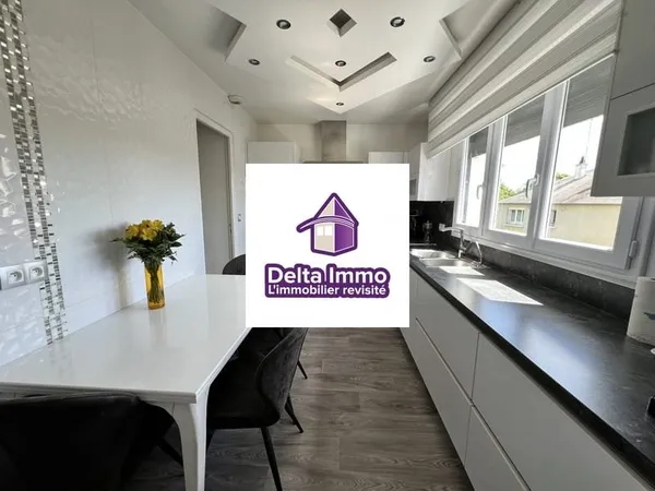 À vendre - Maison familiale rénovée avec sous-sol total et