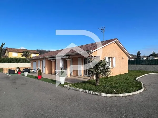 Maison de plain-pied 3 pièces 89 m²