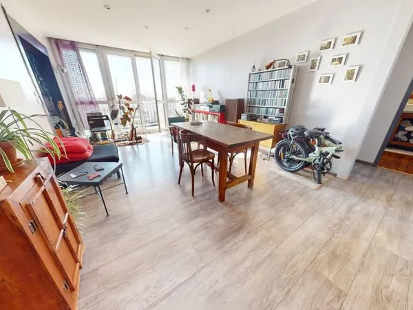 Appartement 4 pièces 74 m²