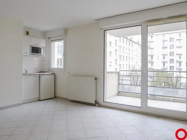 Studio 1 pièce 29 m²