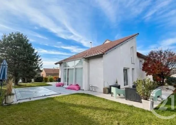 Maison 5 pièces 153 m²