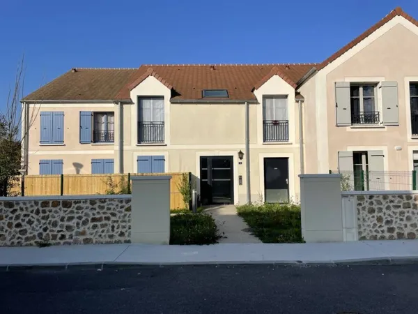 Stationnement Location Magny-les-Hameaux   65€