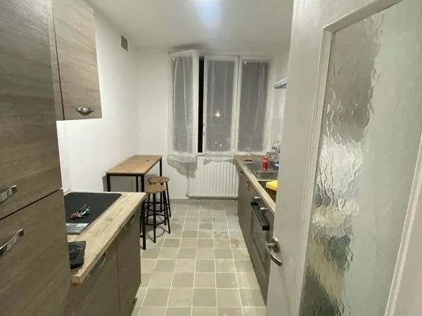 Location T1 Meublé à Nîmes