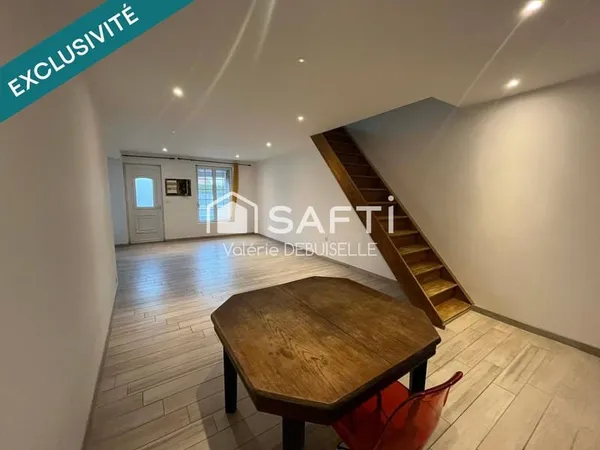 Avec passage latéral et garage