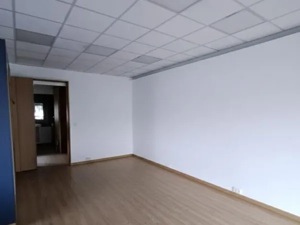 LOCAL COMMERCIAL 88m2 A LOUER - LE PORT