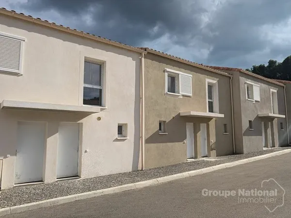 Maison contemporaine à vendre à Fos sur Mer - 3 chambres - Jardin - Parking