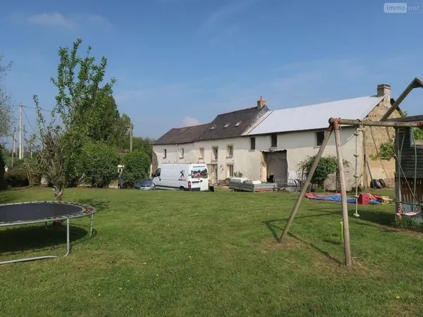Maison 12 pièces 326 m²