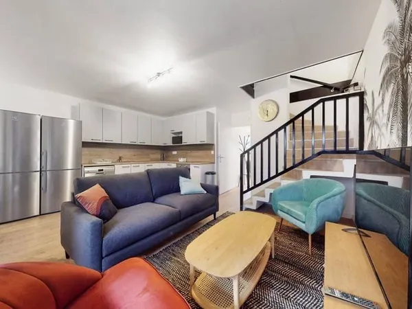 Appartement 6 pièces 93 m²