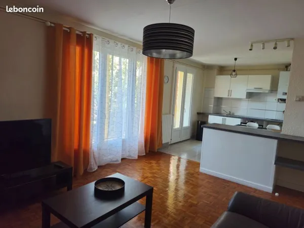 JOLI APPARTEMENT T3 MEUBLÉ (62m2)