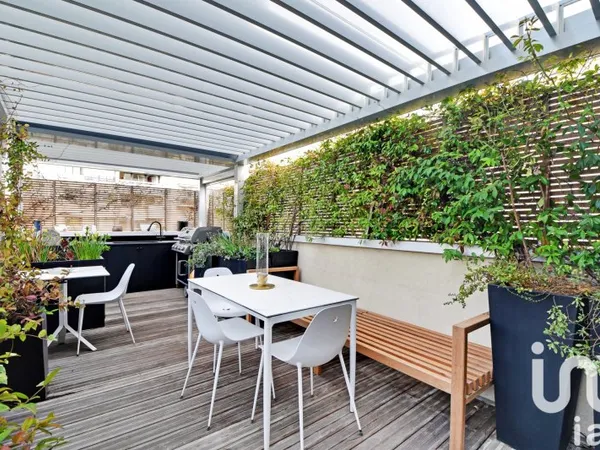 Maison 9 pièces 450 m²