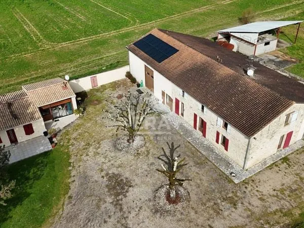 Maison 6 pièces 160 m²