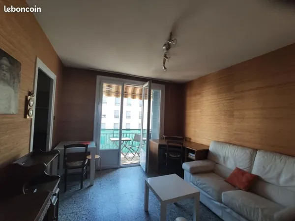 🏡 T2 meublé 36 m² avec balcon - Lyon 3 Sans Souci