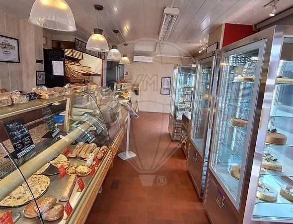 Commerce boulangerie, pâtisserie 200 m²